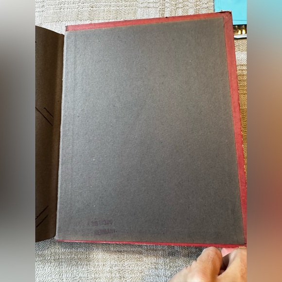 Antique Victorian postcard album from early 1900s - Picture 11 of 11